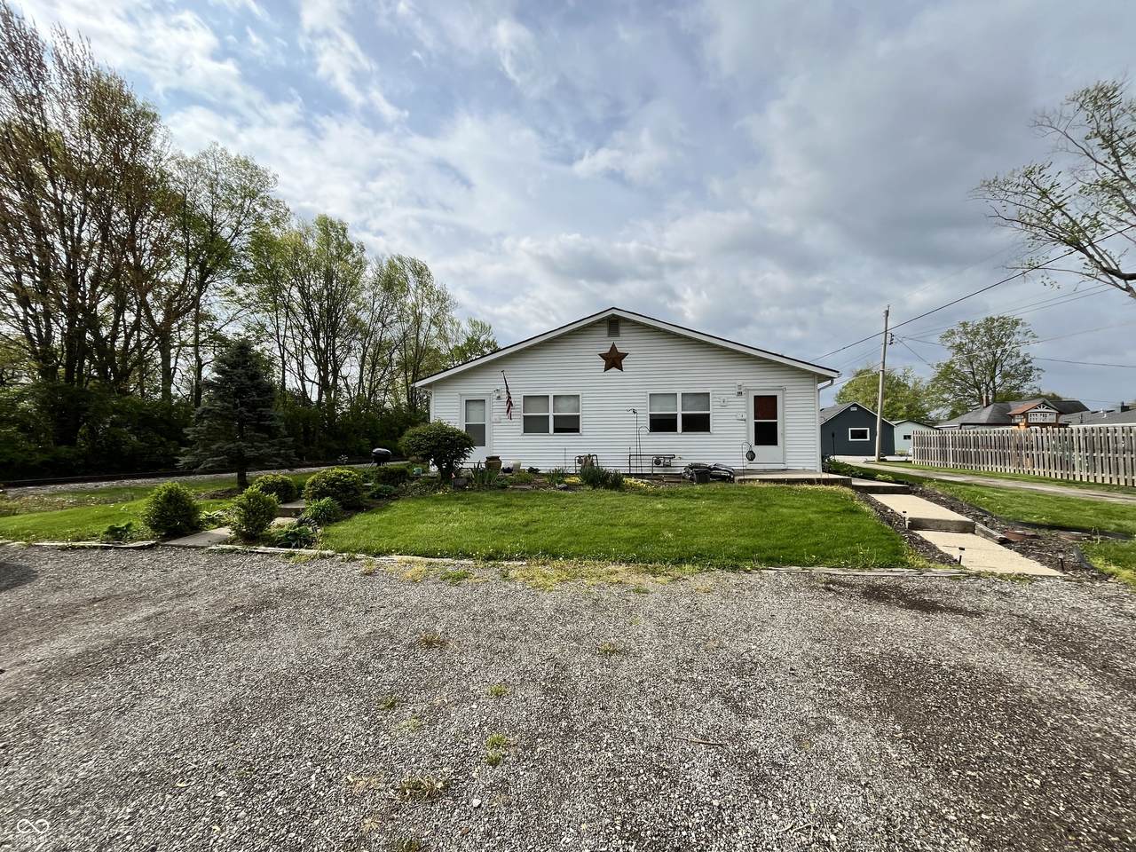 129 Wilson Street - Photo 1