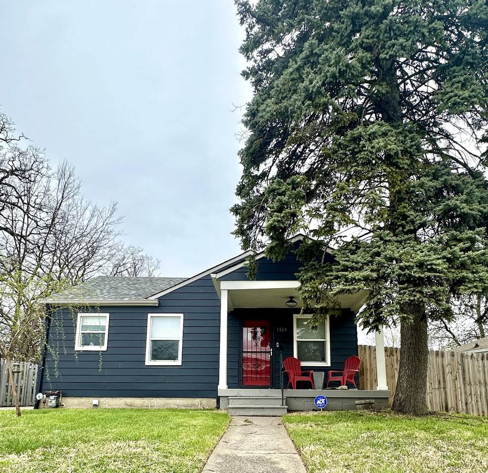 1624 Whittier Place - Photo 1