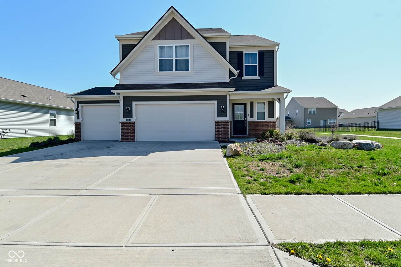 321 Bluestem Lane - Photo 1