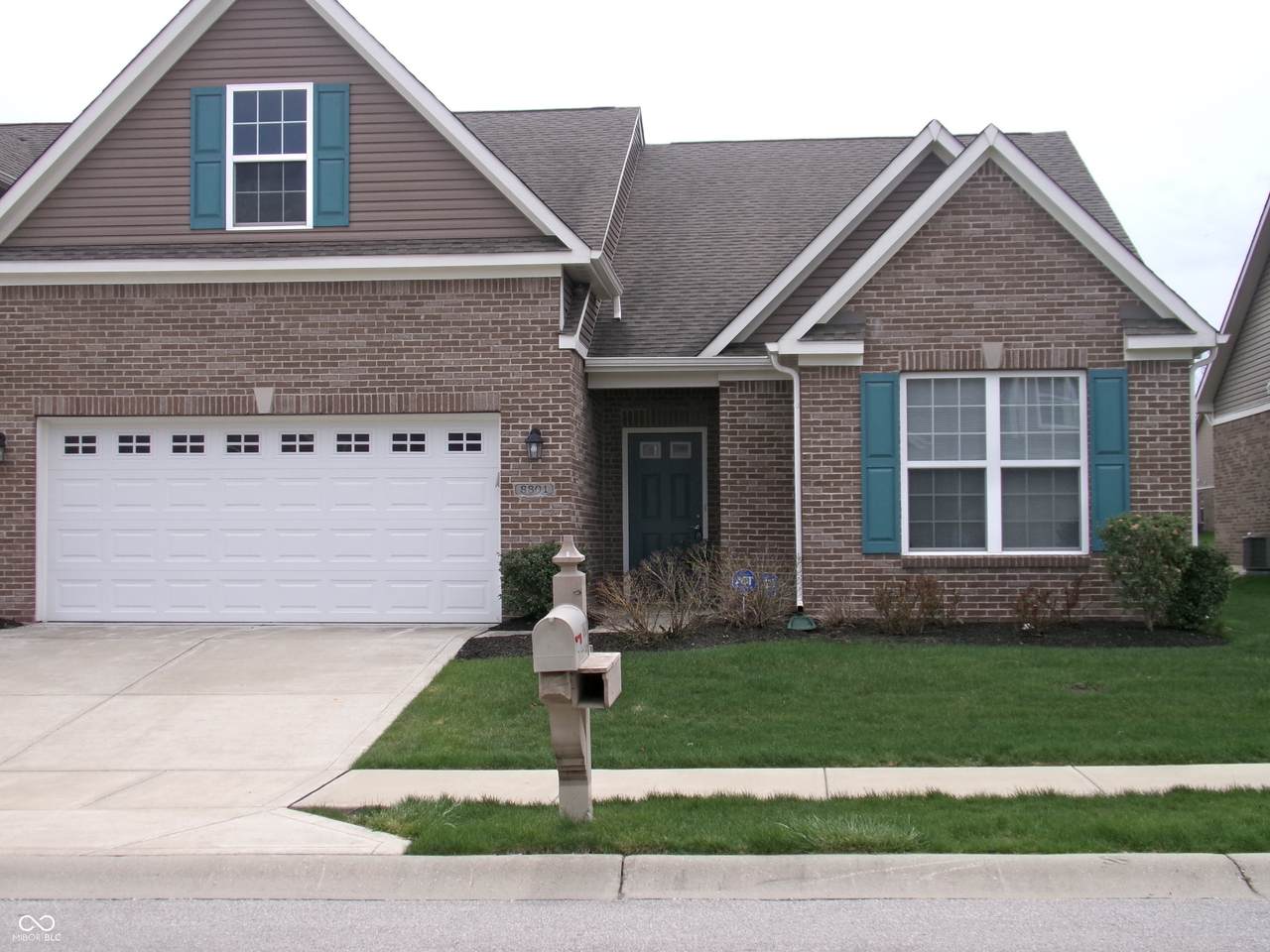 8801 Twain Lane - Photo 1