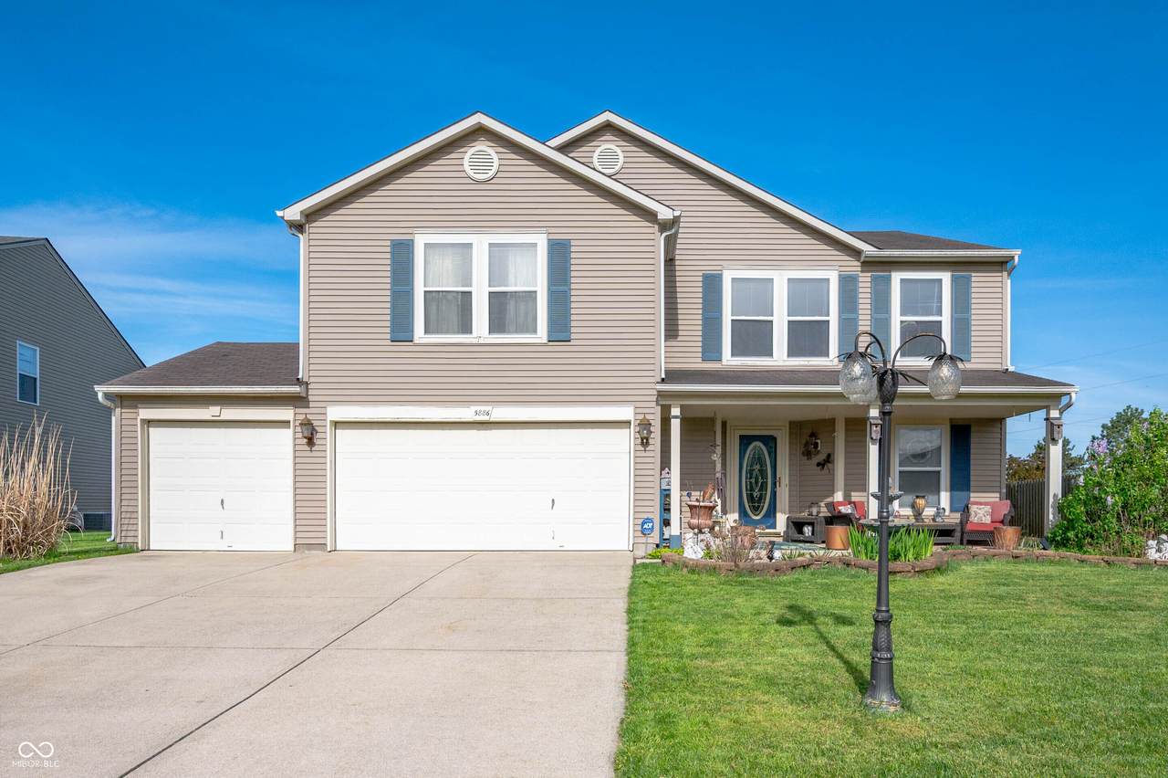 5886 Peppereel Way - Photo 1