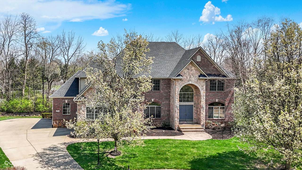 3940 Woodcrest Court - Photo 1