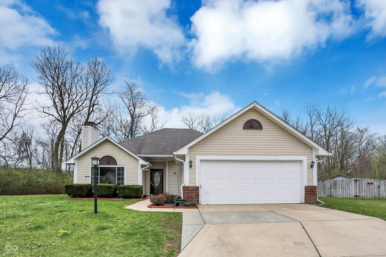 4511 Hunt Master Court - Photo 1