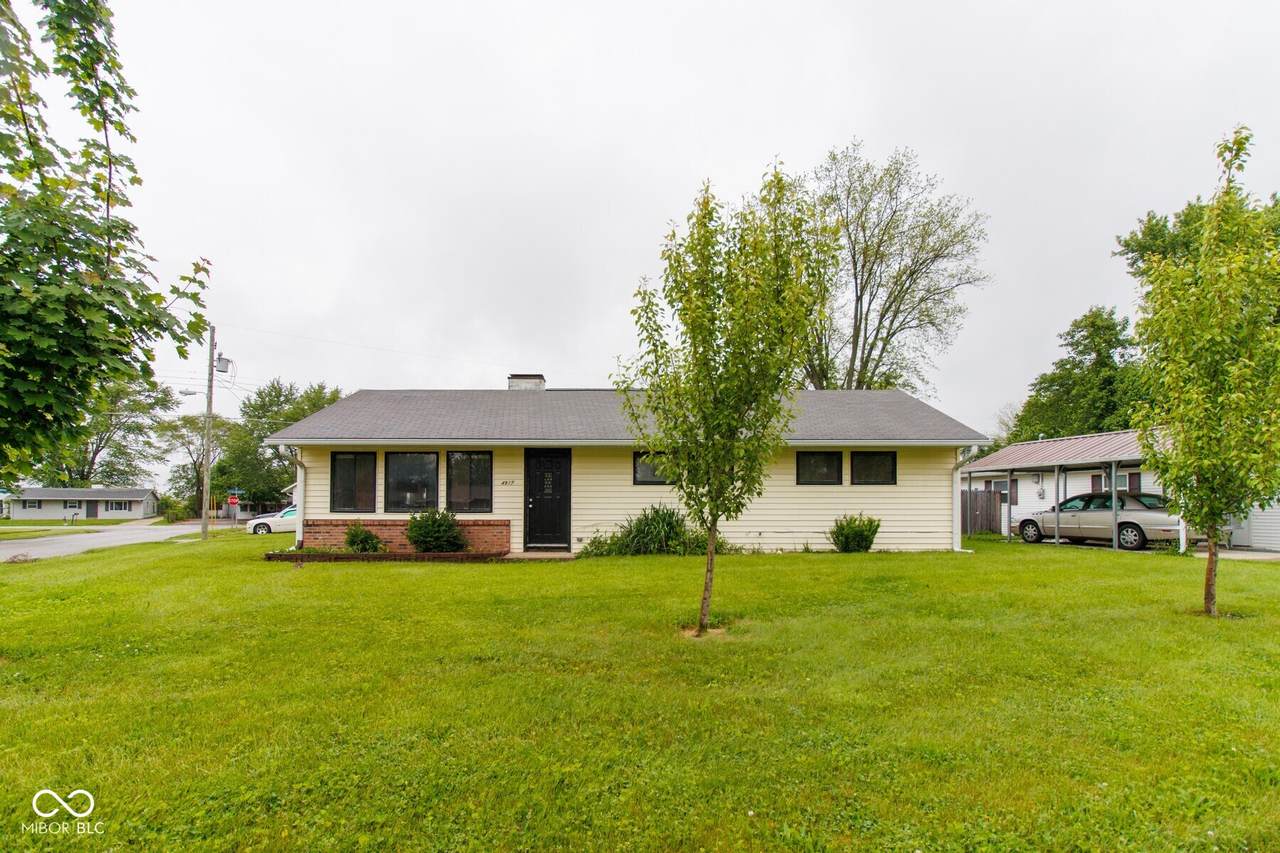 4917 Algonquin Trail - Photo 1