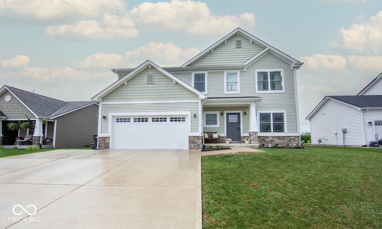 3235 Myrtle Drive - Photo 1