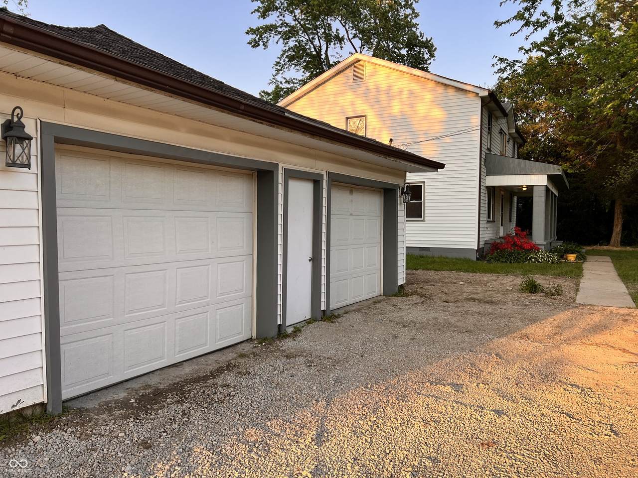 728 300 - Photo 1