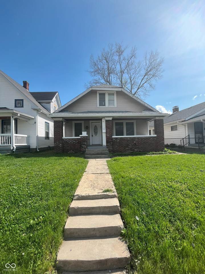 351 Congress Avenue - Photo 1