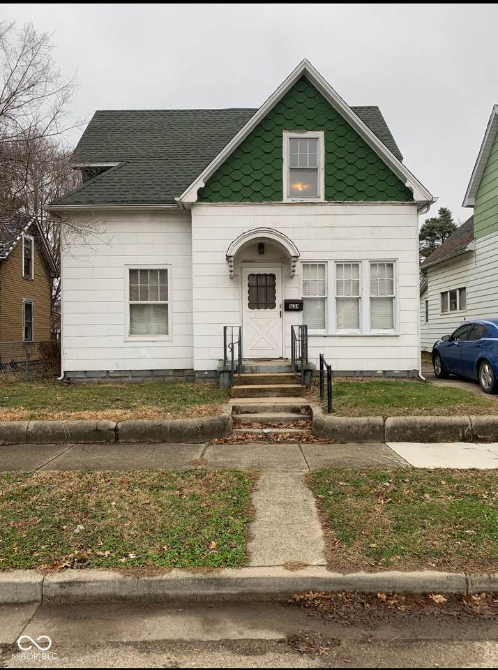 1634 7th Avenue - Photo 1