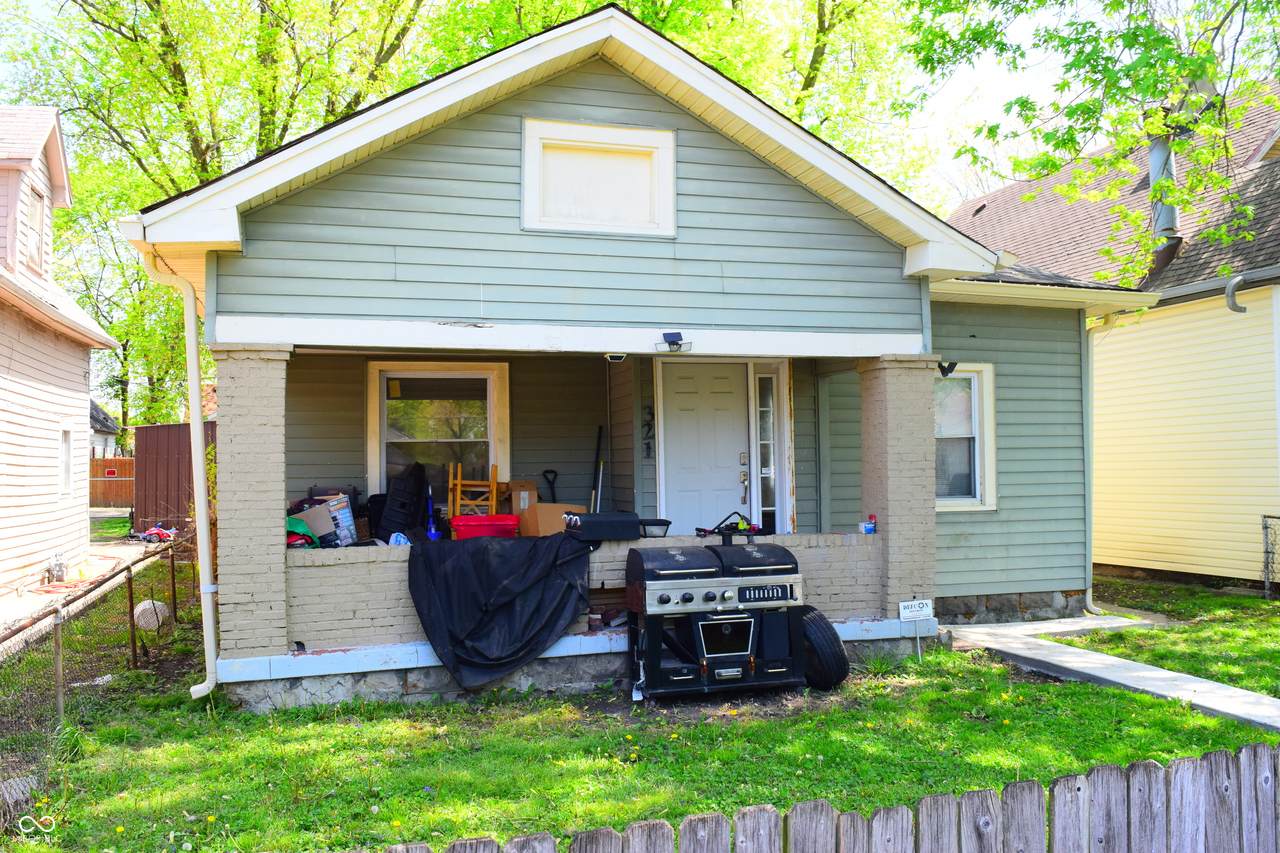 321 Harlan Street - Photo 1