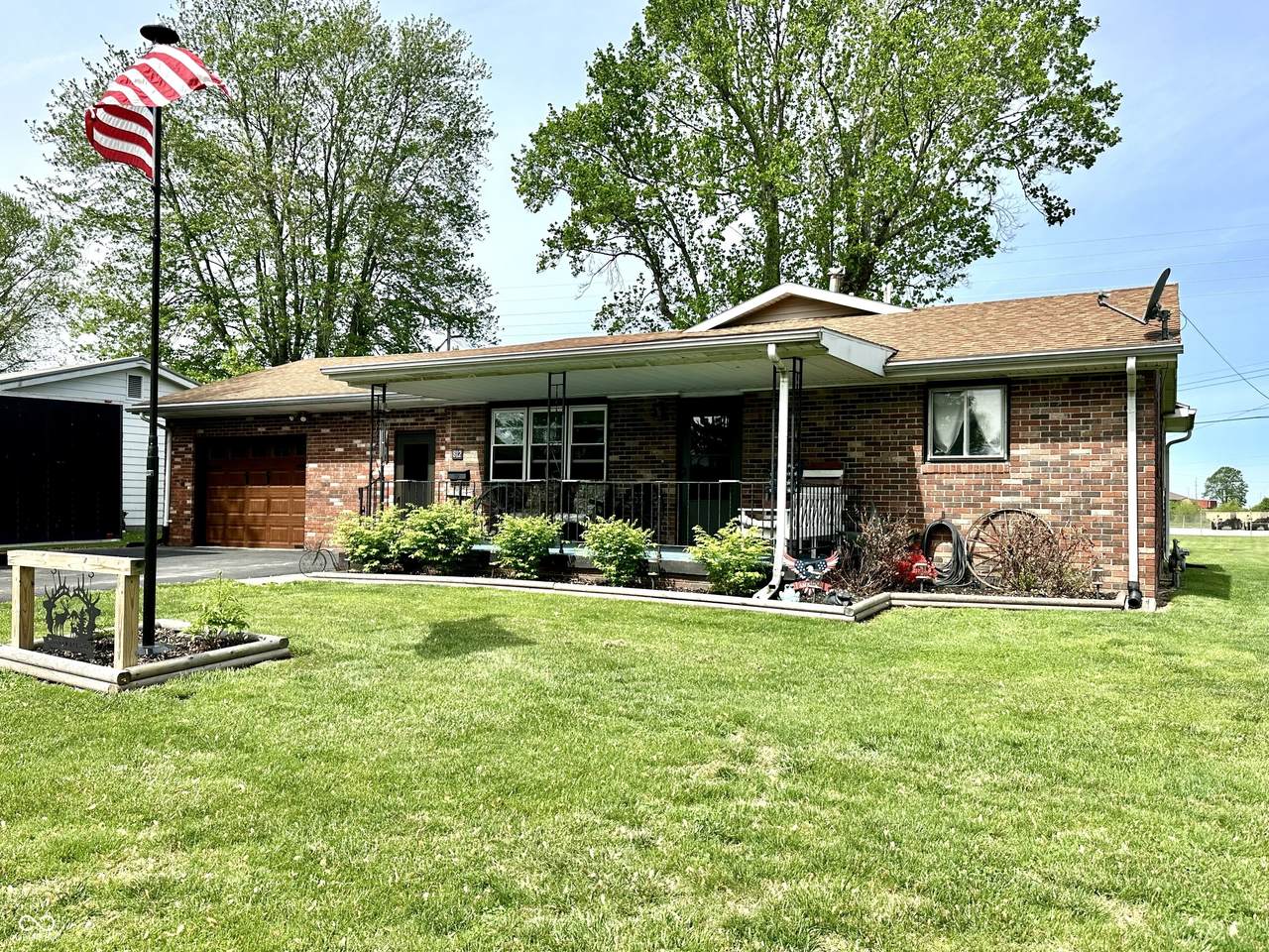 812 Walnut Drive - Photo 1