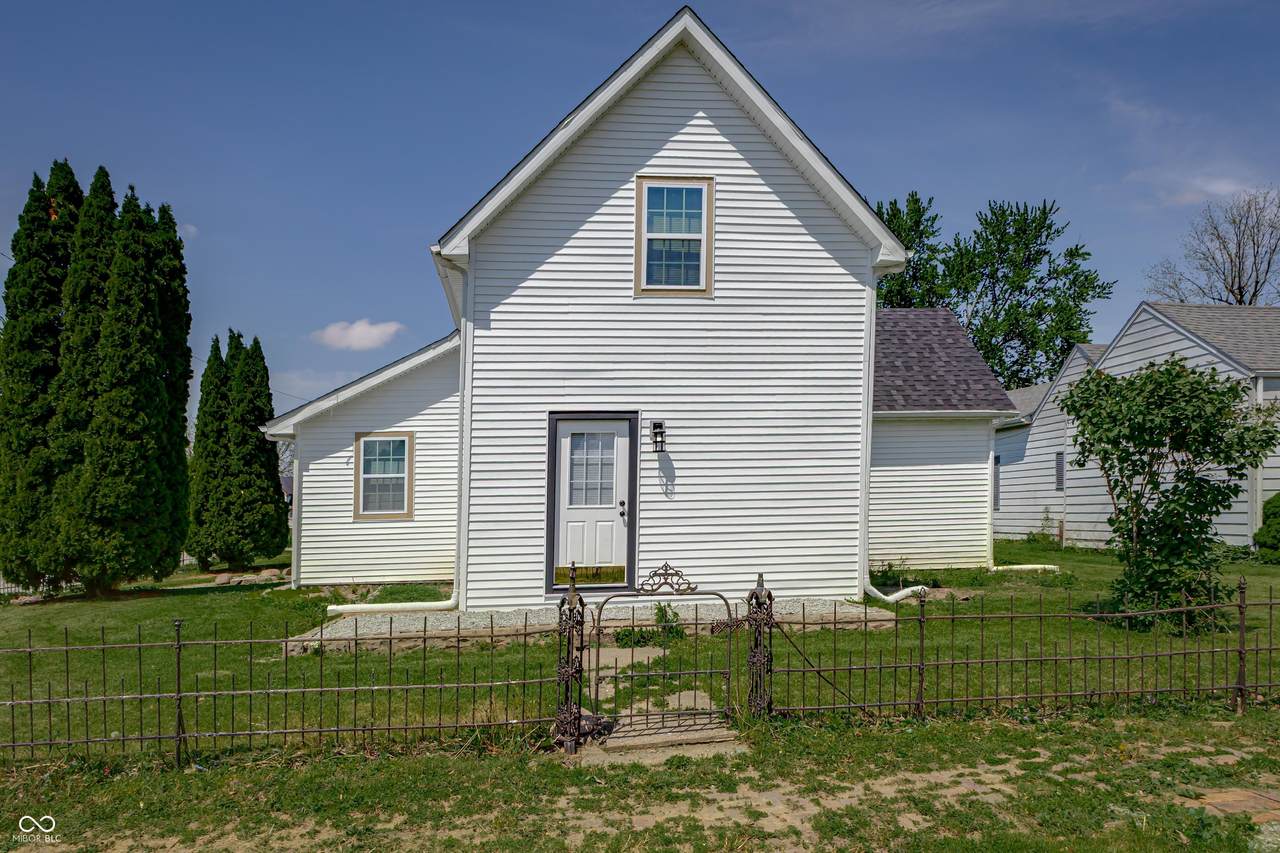 2402 B Street - Photo 1