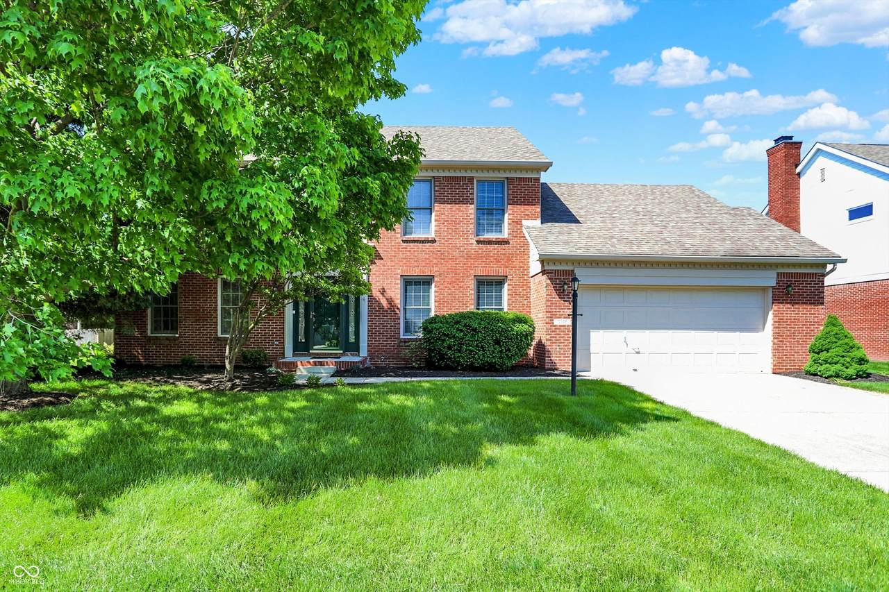10746 Gateway Drive - Photo 1