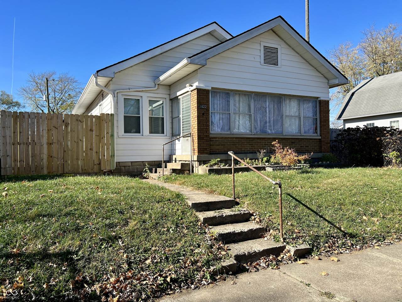 1622 Randolph Street - Photo 1