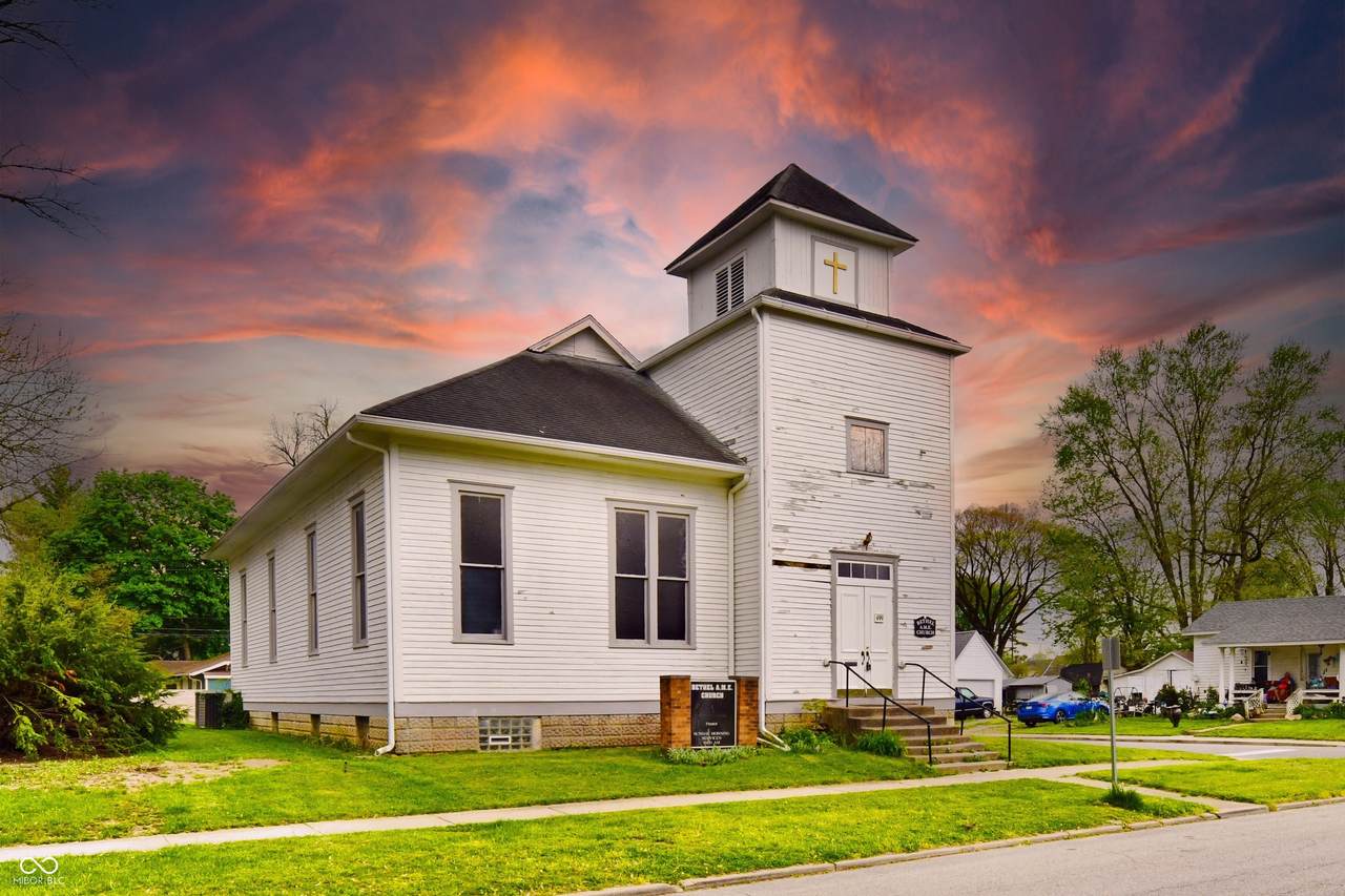 499 Madison Street - Photo 1