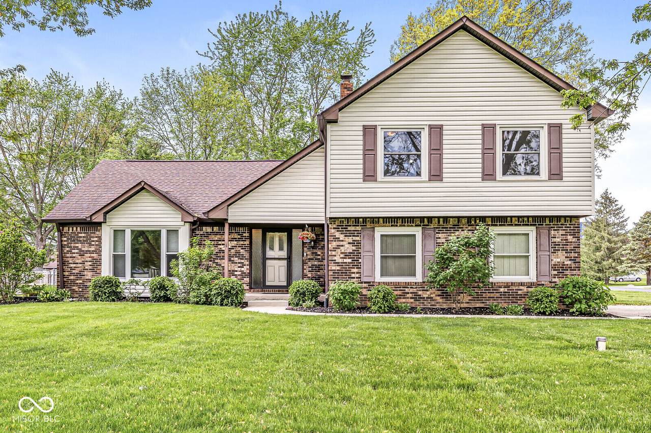 1106 Fox Trail Drive - Photo 1