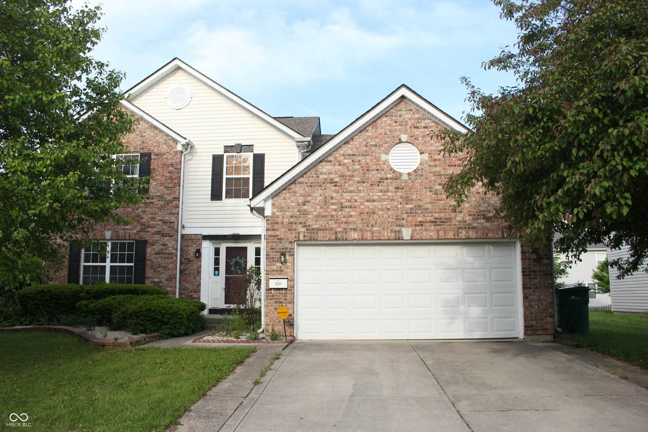 8551 Walden Trace Drive - Photo 1