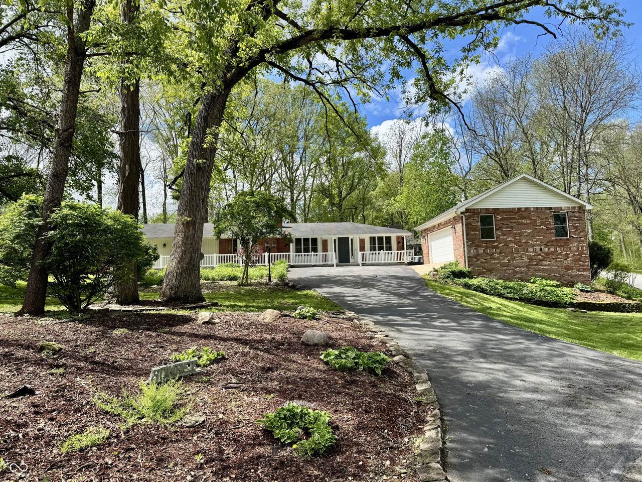 125 Woodland - Photo 1