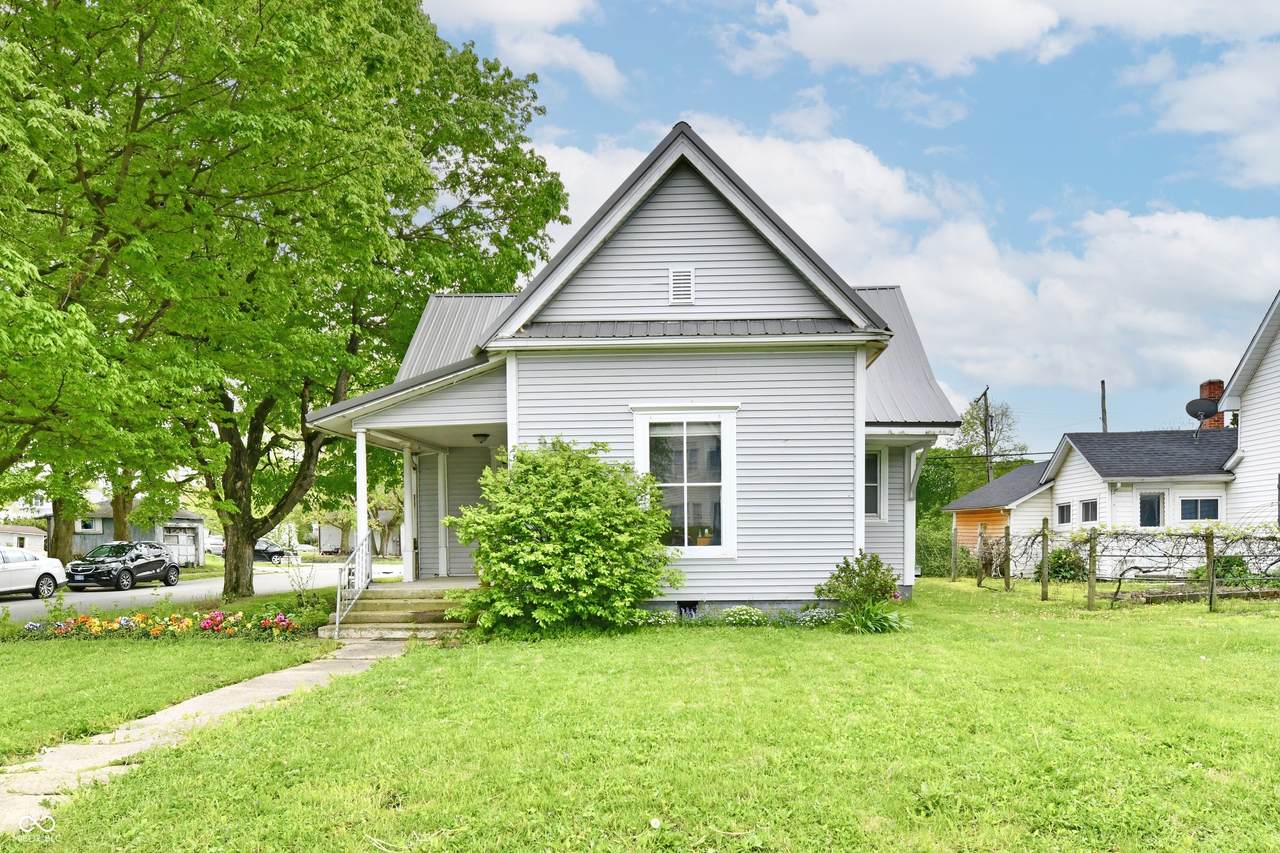 2335 Main Street - Photo 1