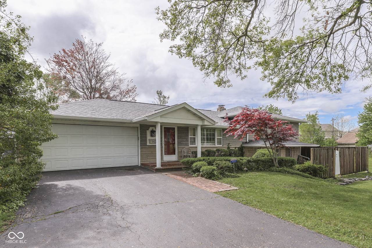 8903 Maple Hill Drive - Photo 1