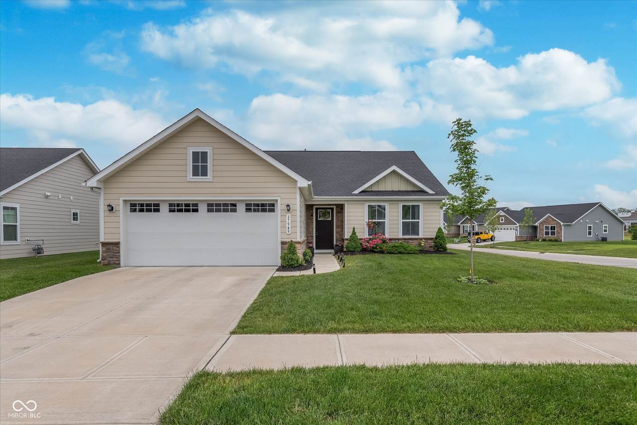 17949 Scout Lane - Photo 1