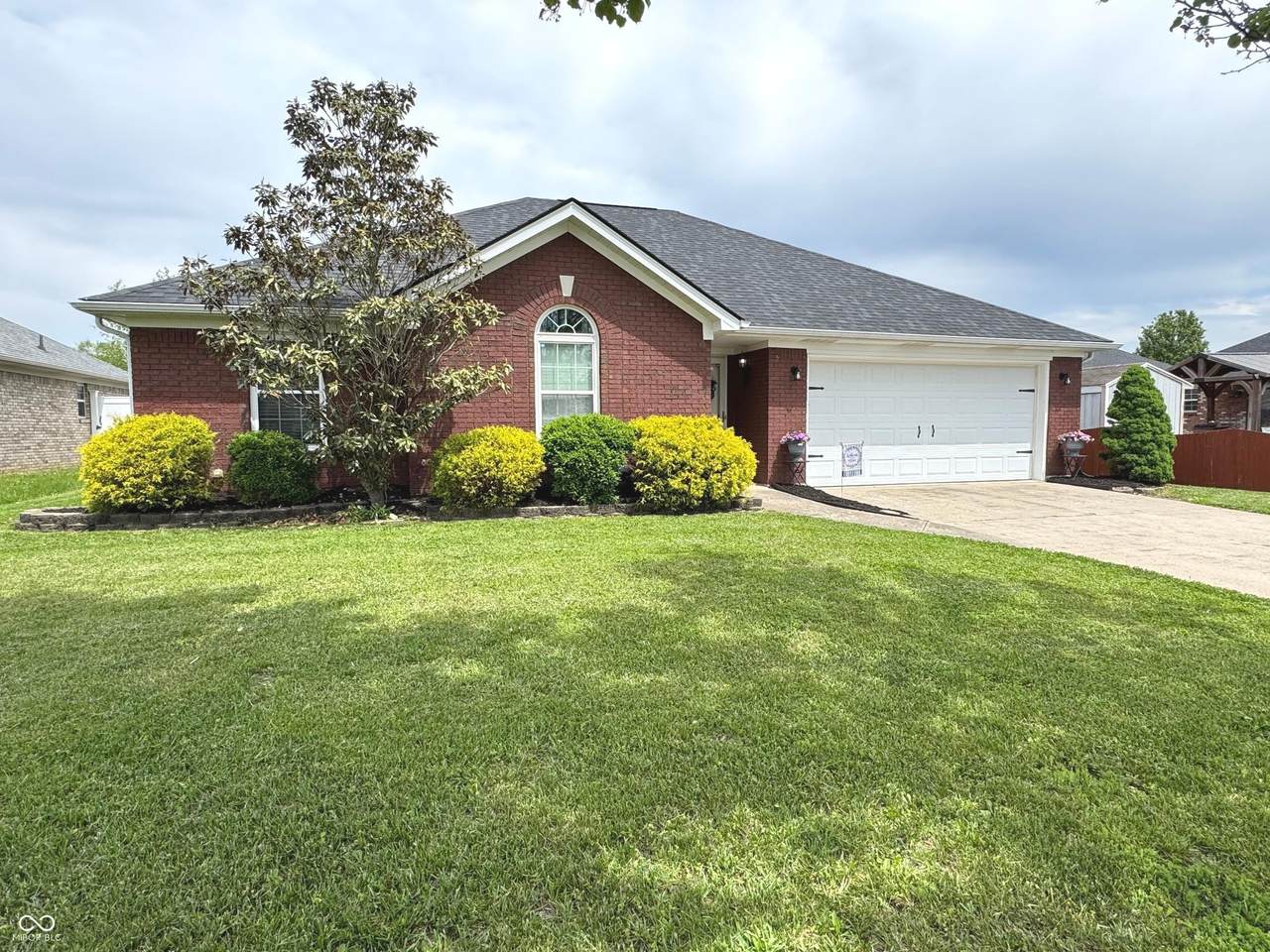 5504 Constellation Lane - Photo 1