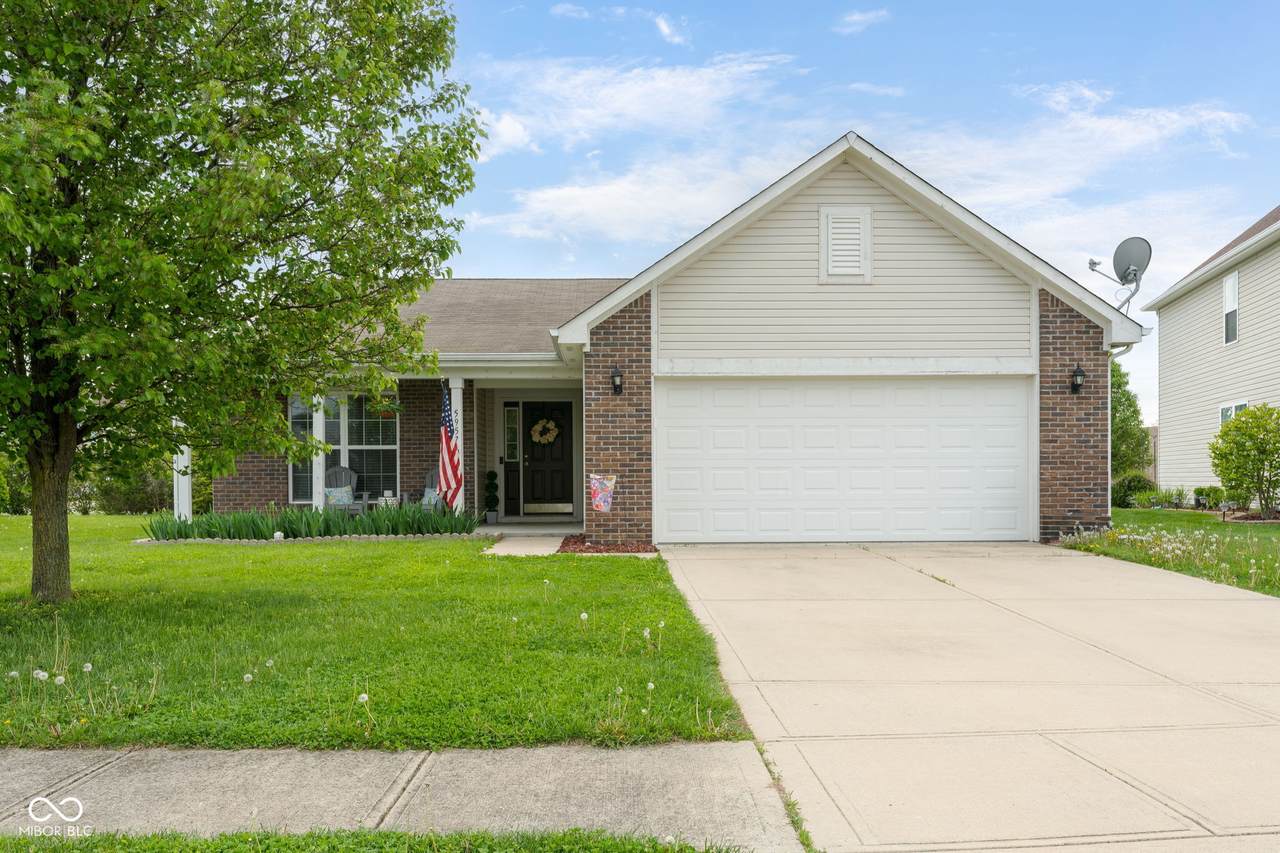 5957 Haywood Court - Photo 1