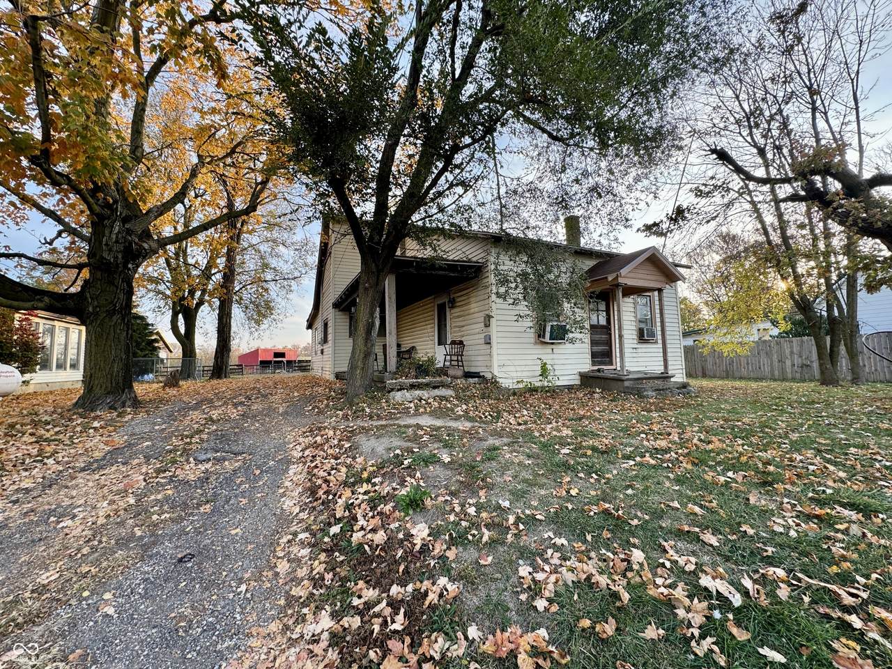 8345 State Road 109 - Photo 1