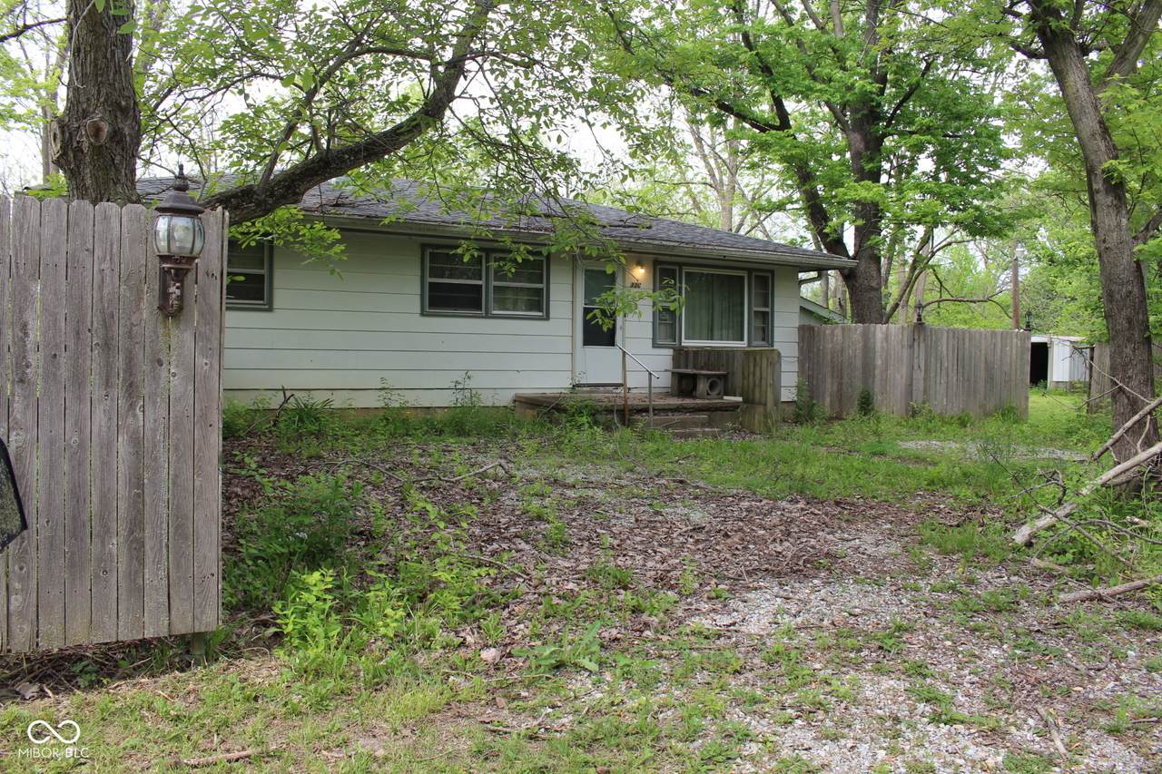 338 Park Street - Photo 1