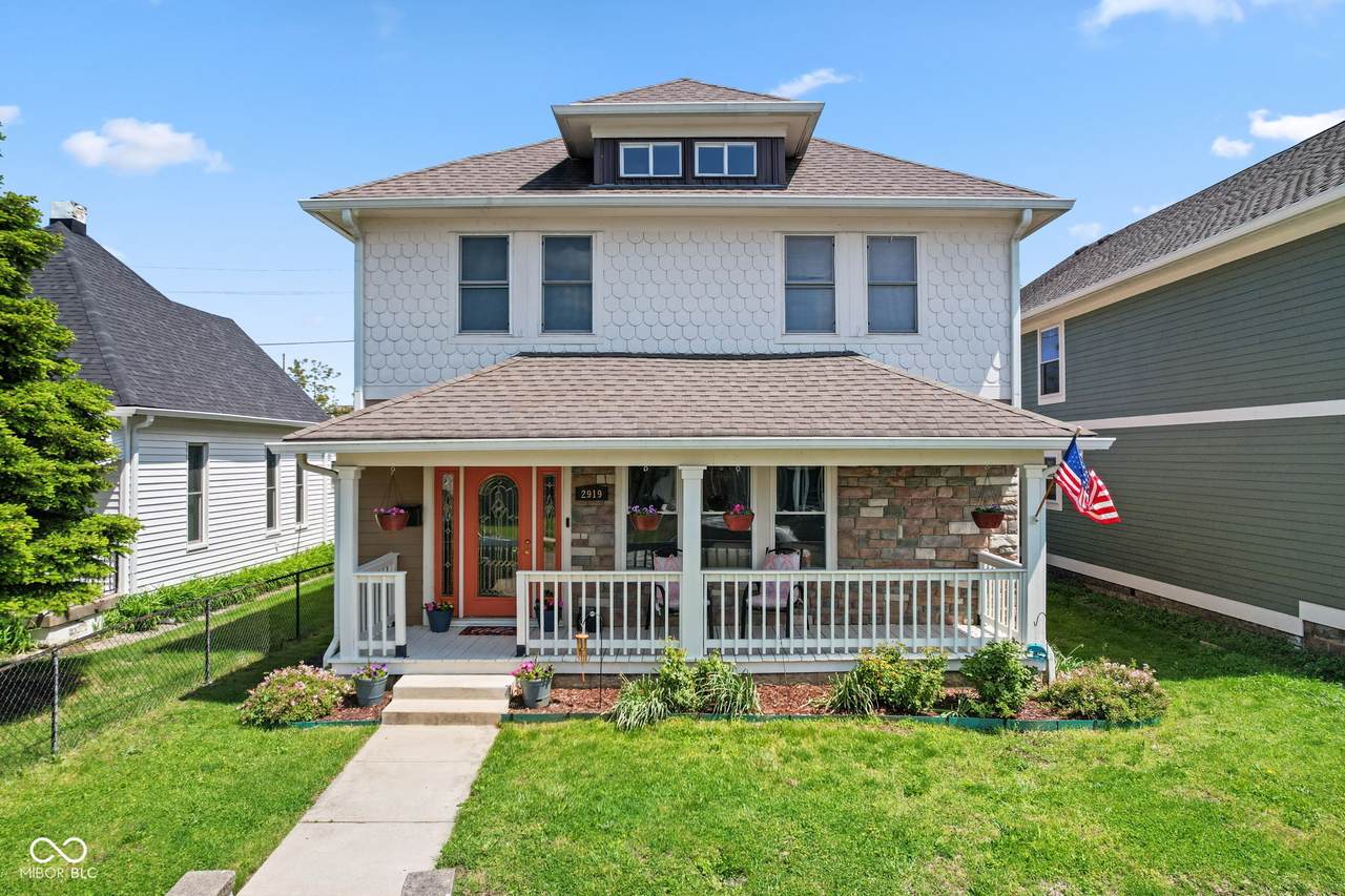 2919 Macpherson Avenue - Photo 1
