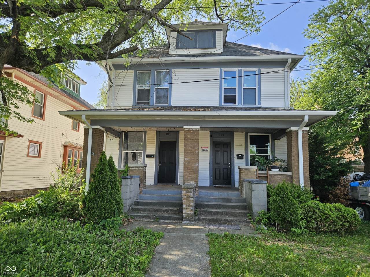 301 Southern Avenue - Photo 1