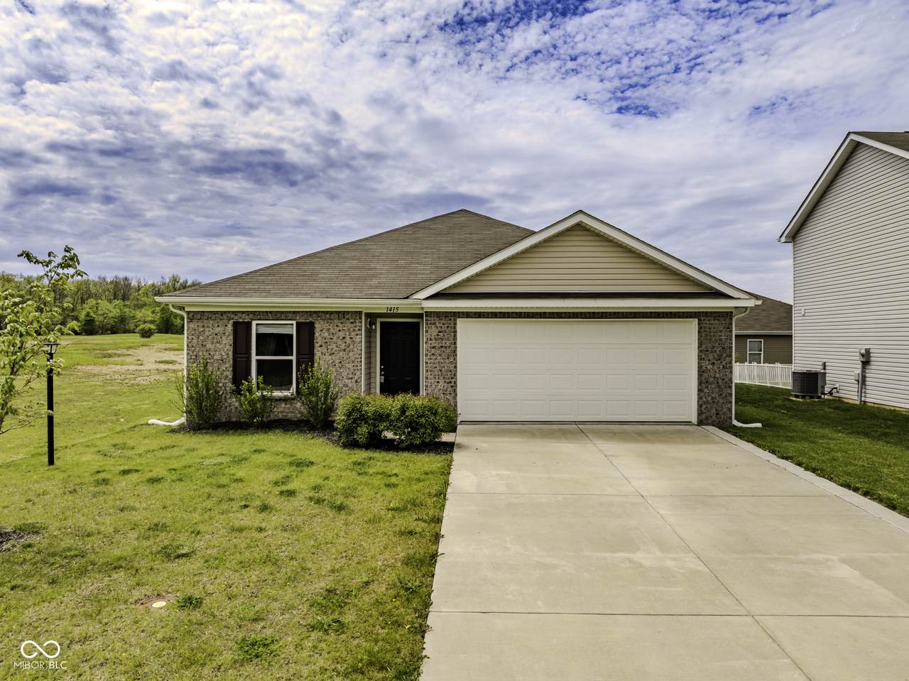 1415 Locke Drive - Photo 1