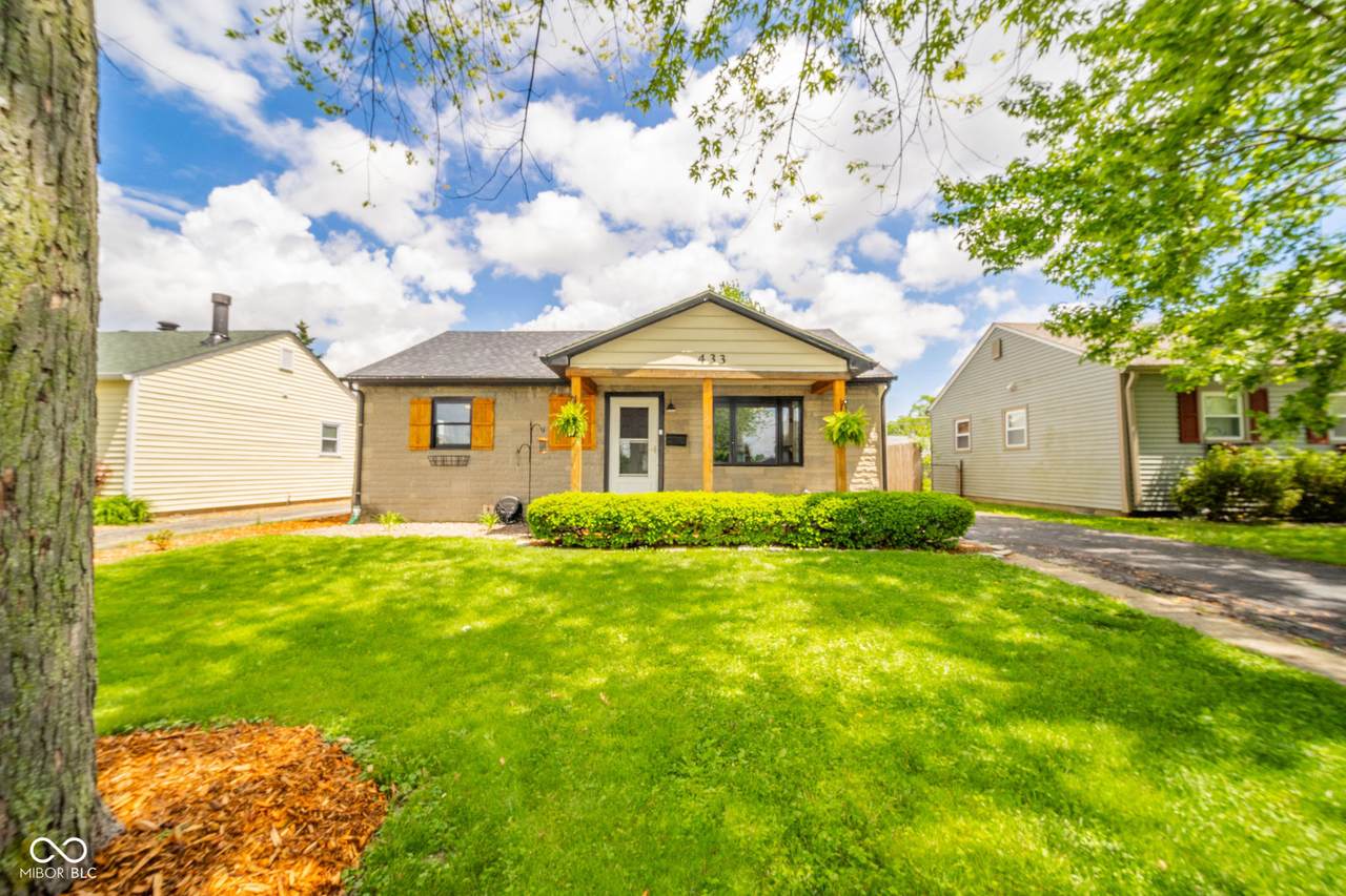 433 15th Avenue - Photo 1