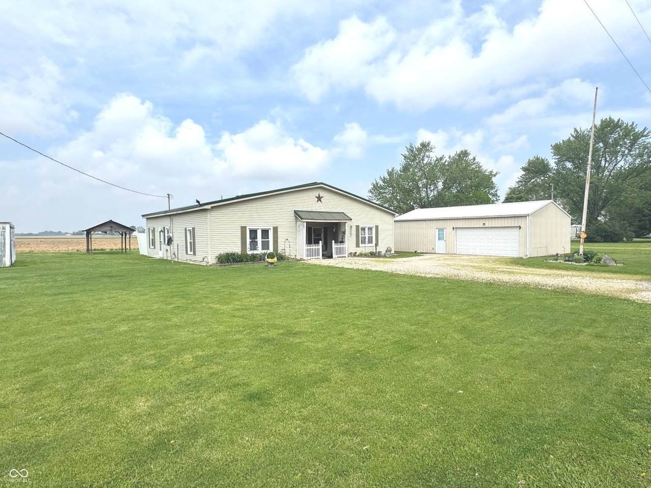1123 County Road 855 - Photo 1