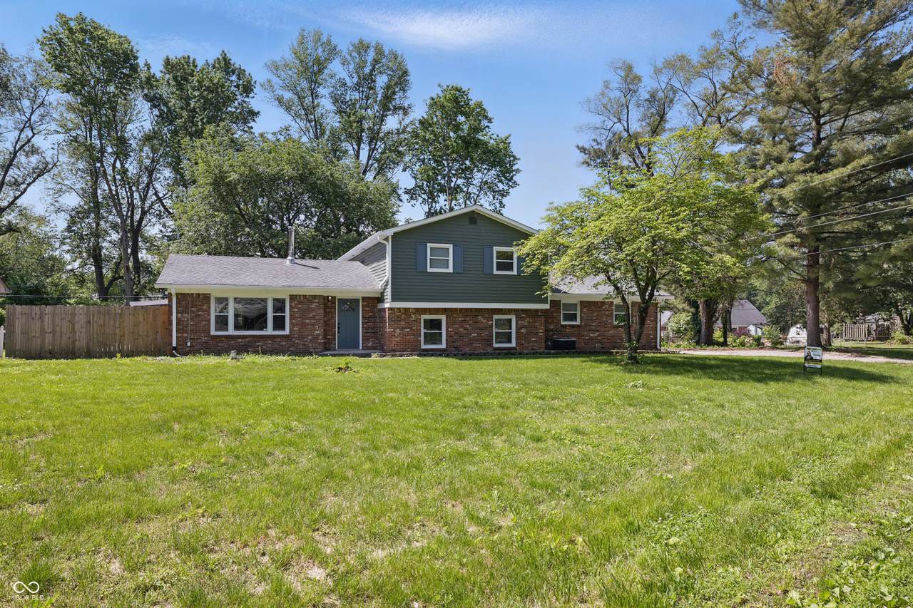 2009 Friendship Drive - Photo 1
