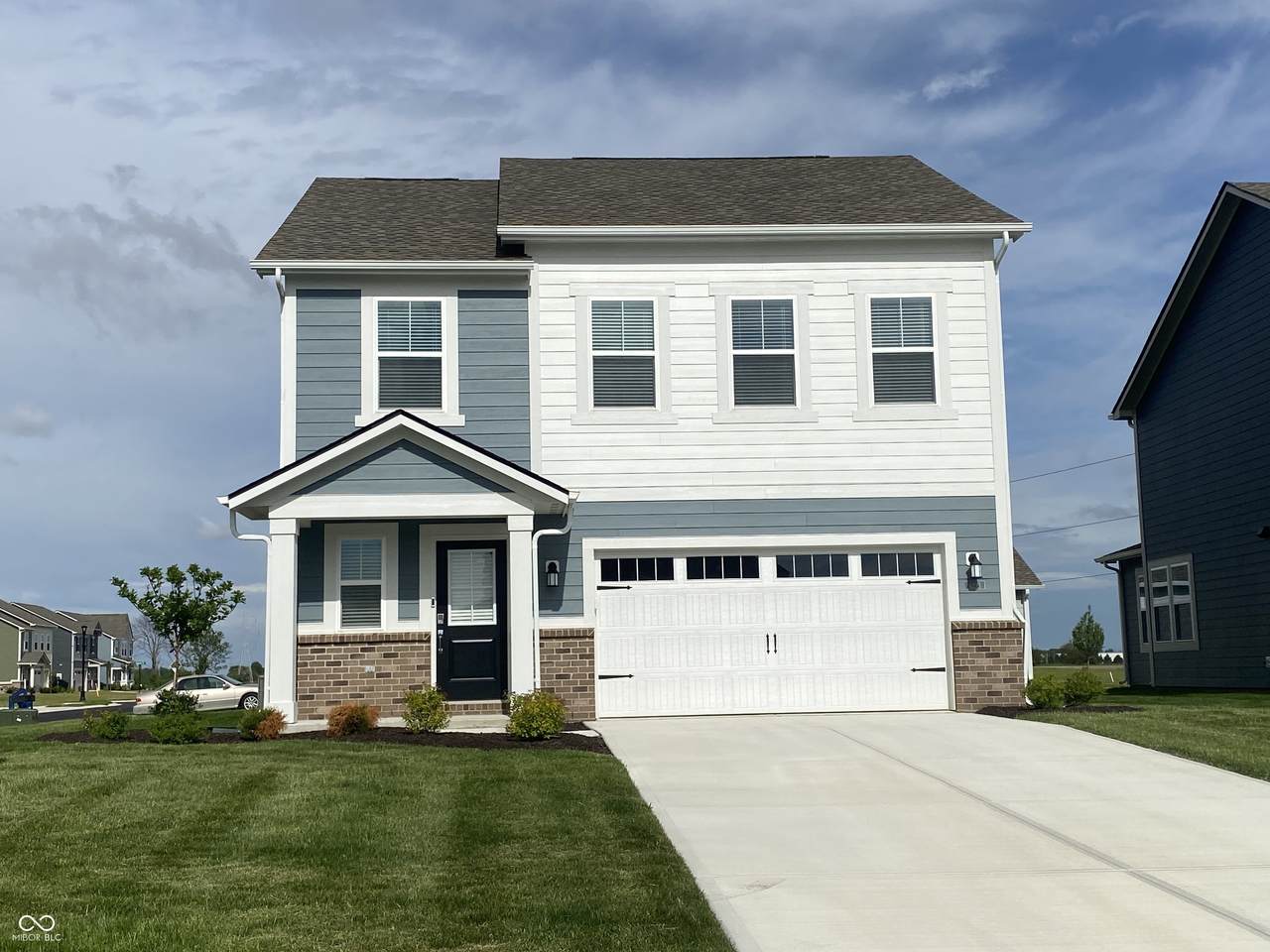 6233 Sycamore Drive - Photo 1