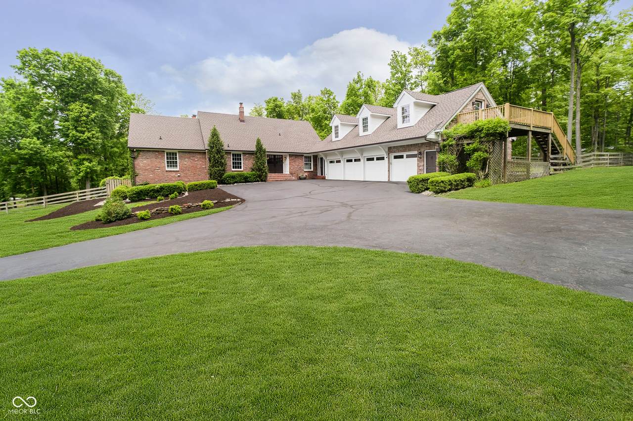 10627 Indian Lake Boulevard - Photo 1