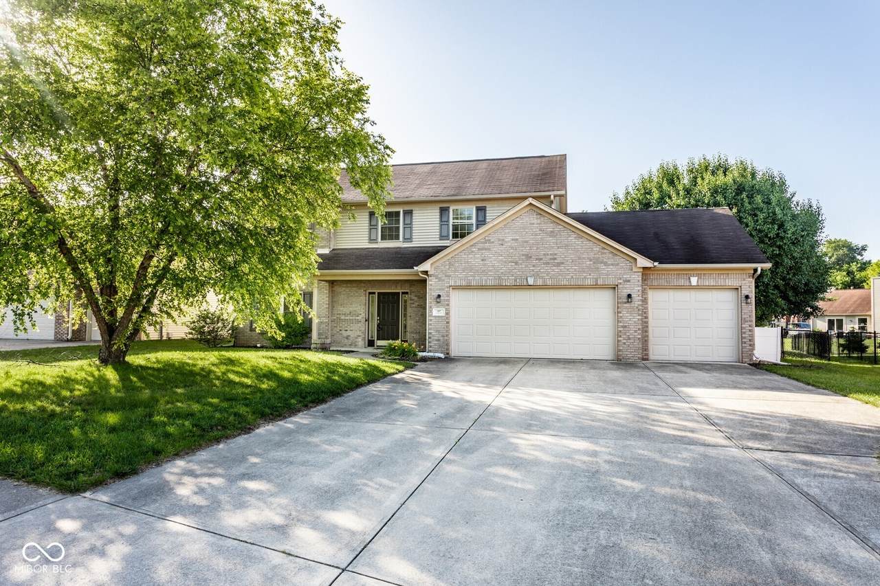 197 Ceejay Drive - Photo 1