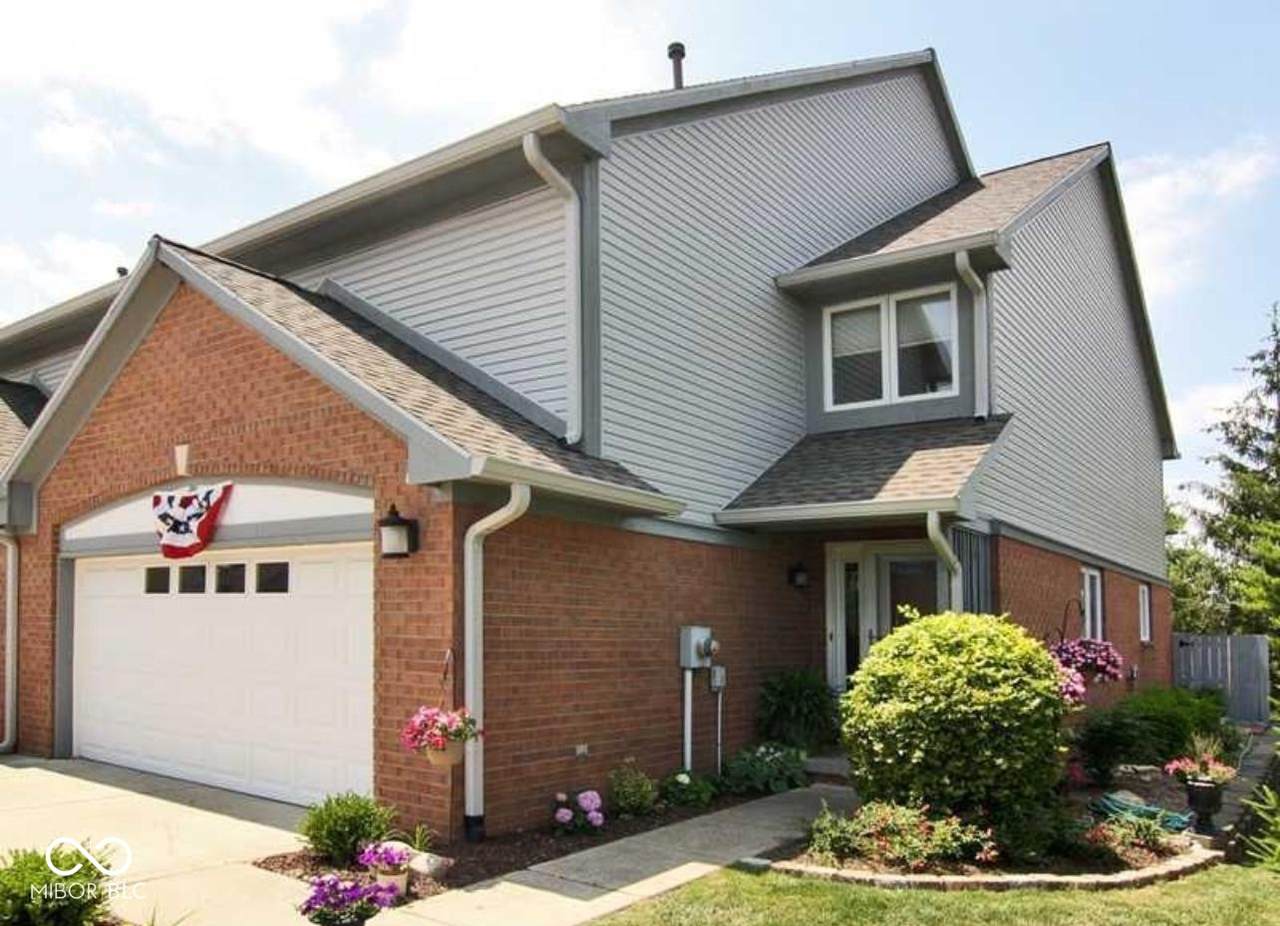 213 Golf Court - Photo 1