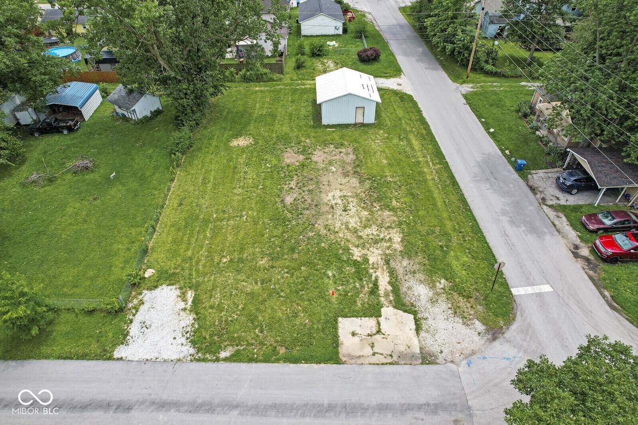 4825 Melrose Avenue - Photo 1