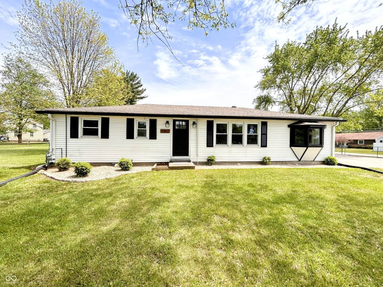 7382 Denise Drive - Photo 1