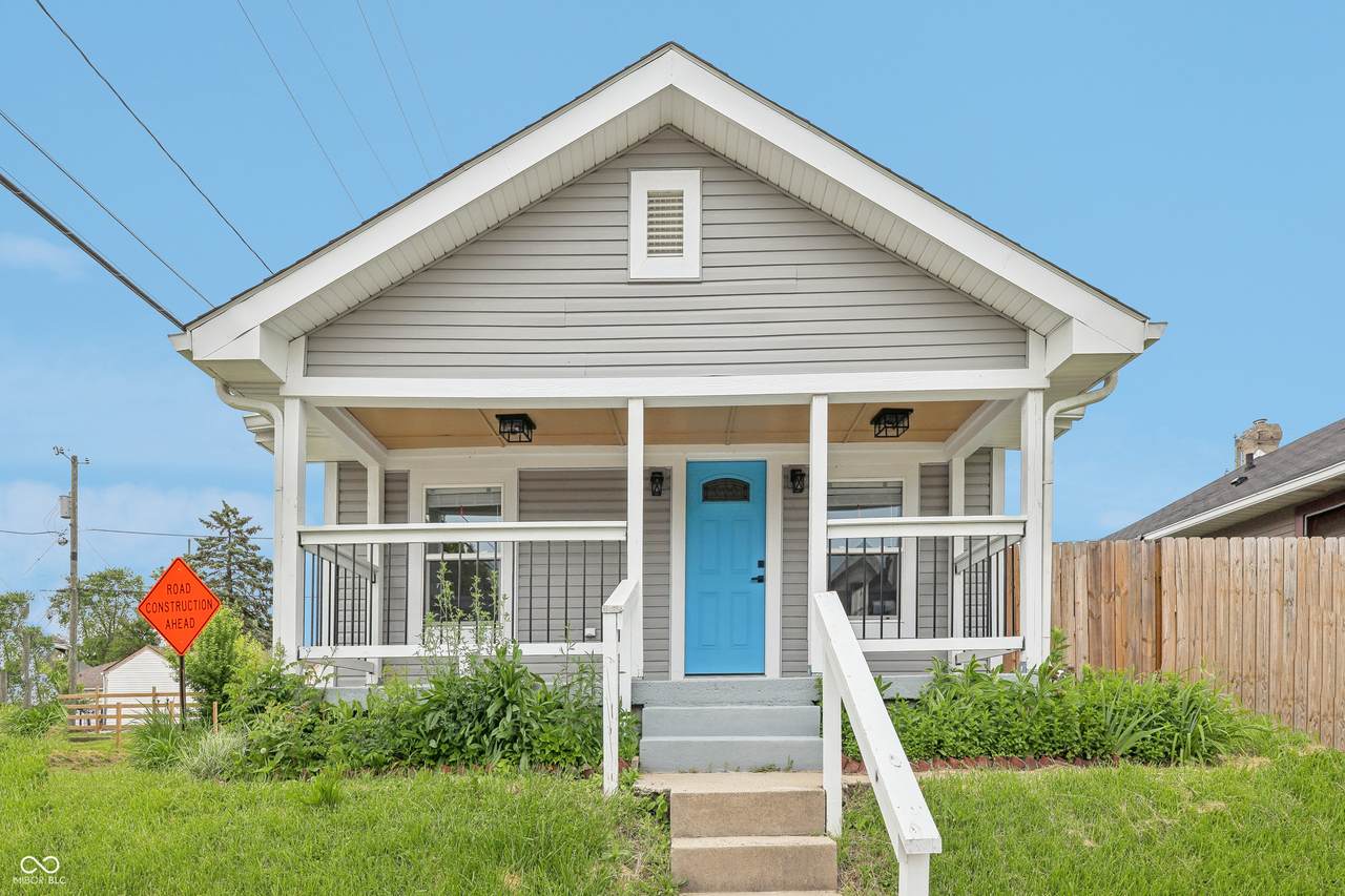 301 Leeds Avenue - Photo 1