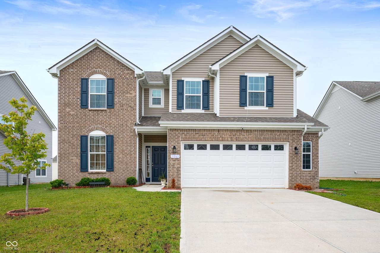 1065 Bent Branch Lane - Photo 1