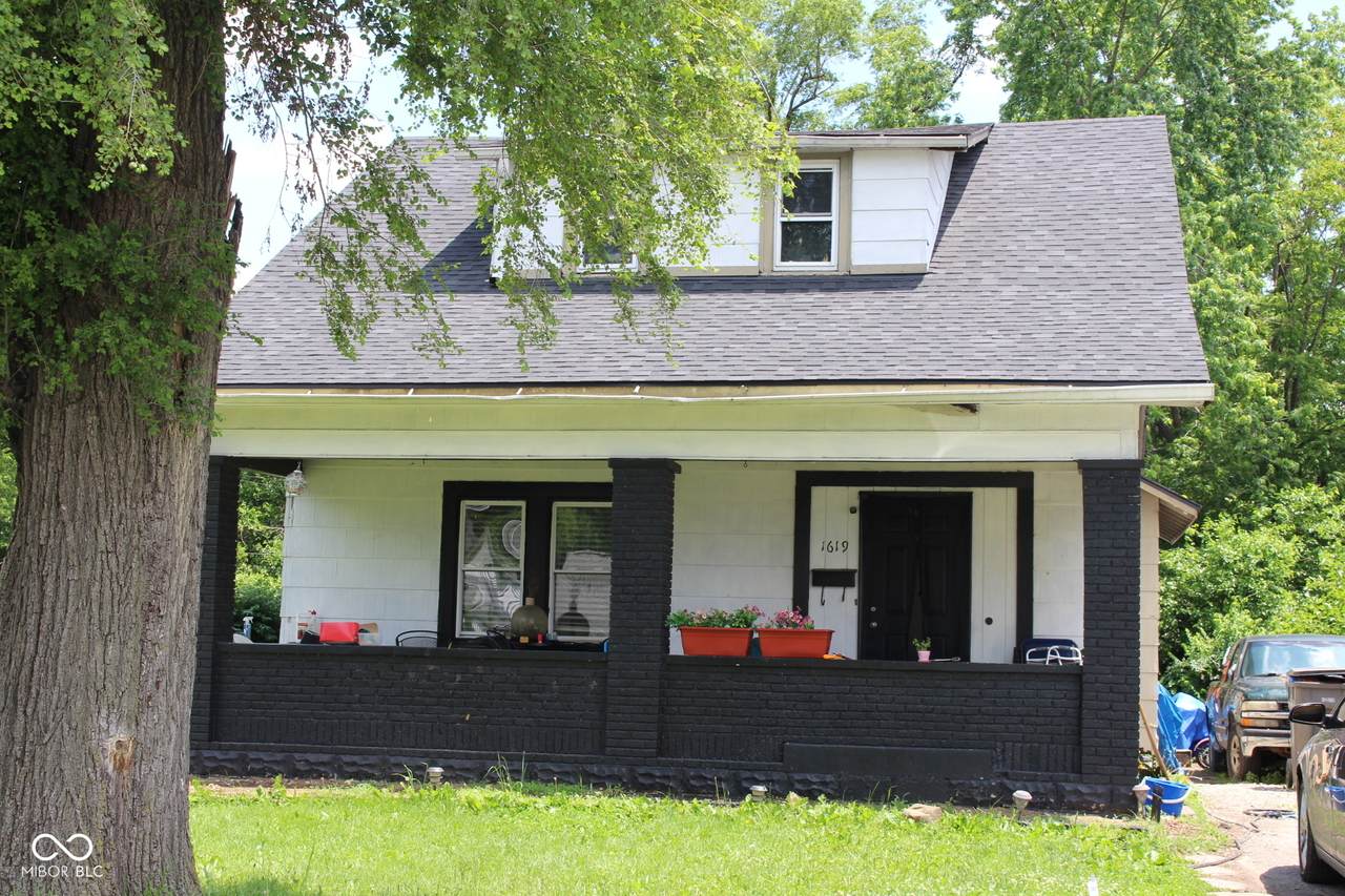 1619 Kessler Blvd E Drive - Photo 1