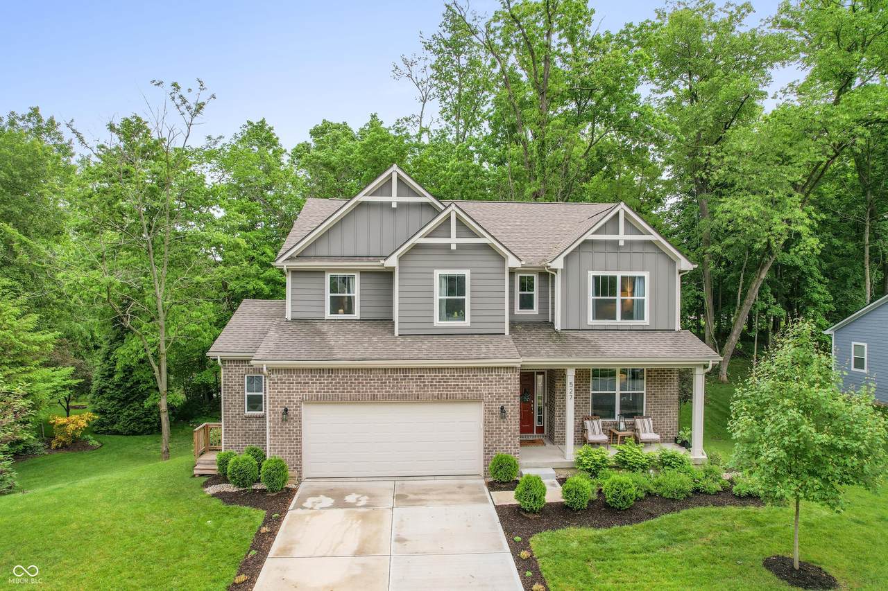 527 Macintosh Lane - Photo 1