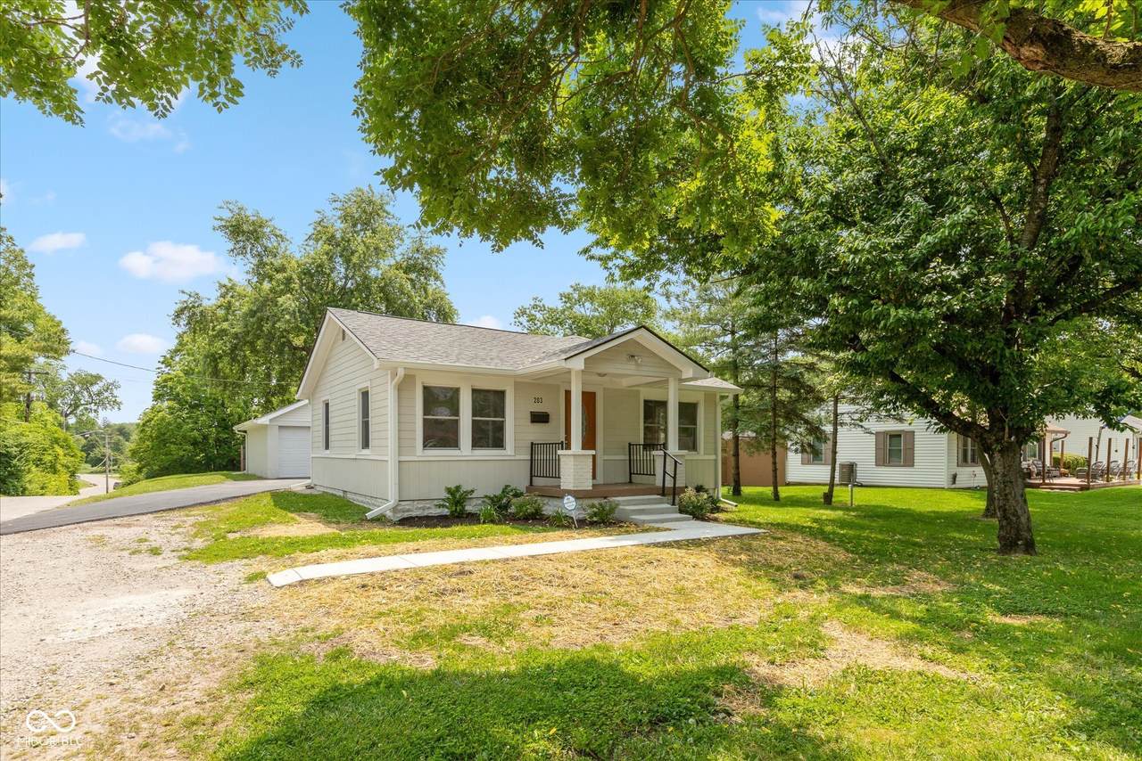 203 17th Avenue - Photo 1