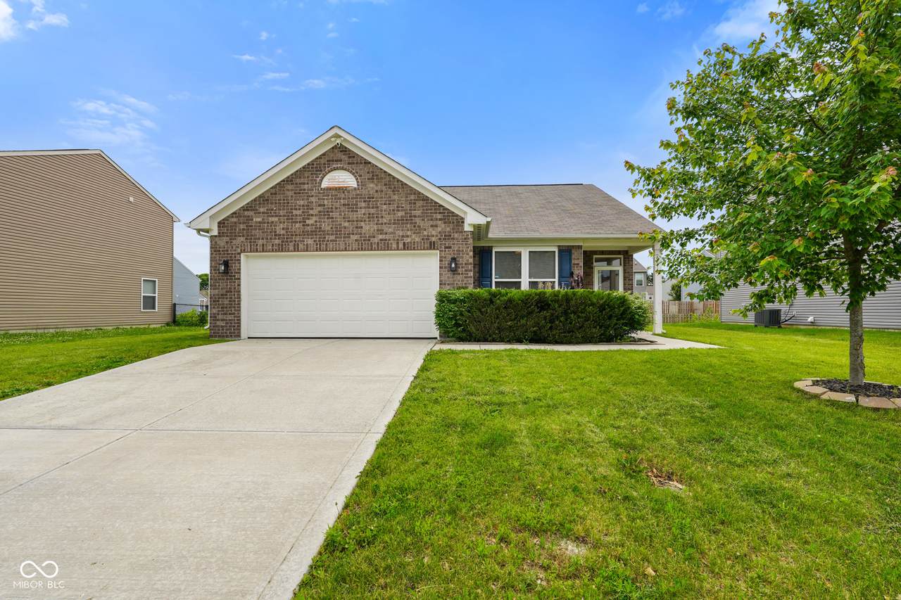 6415 Calabash Place - Photo 1