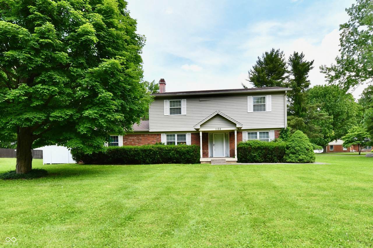 1102 Fox Hill Drive - Photo 1