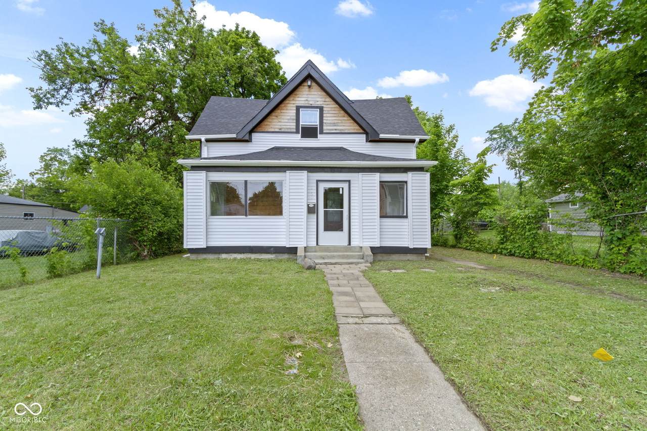 1150 30th Street - Photo 1