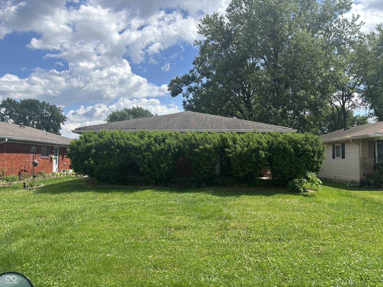 105 Gimber Street - Photo 1