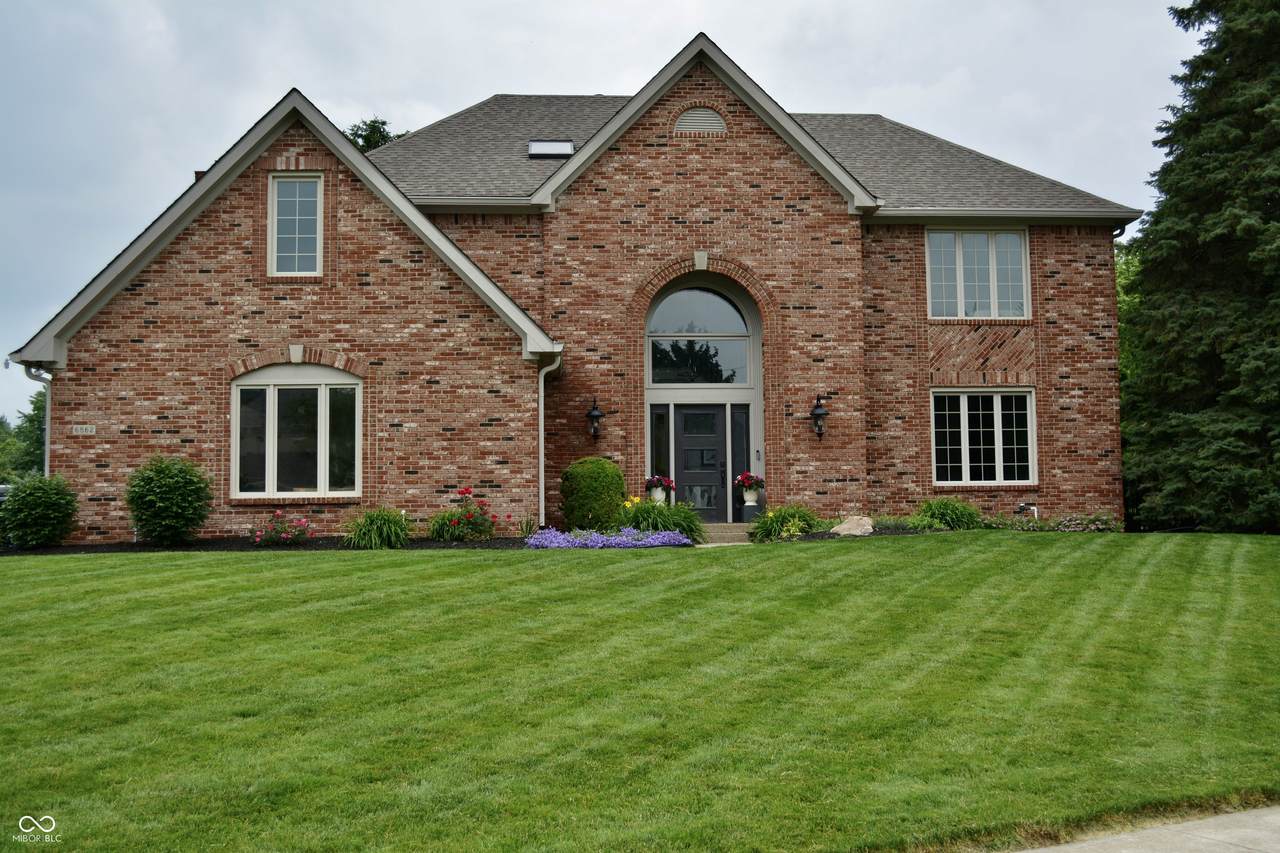 6862 Riverside Way - Photo 1